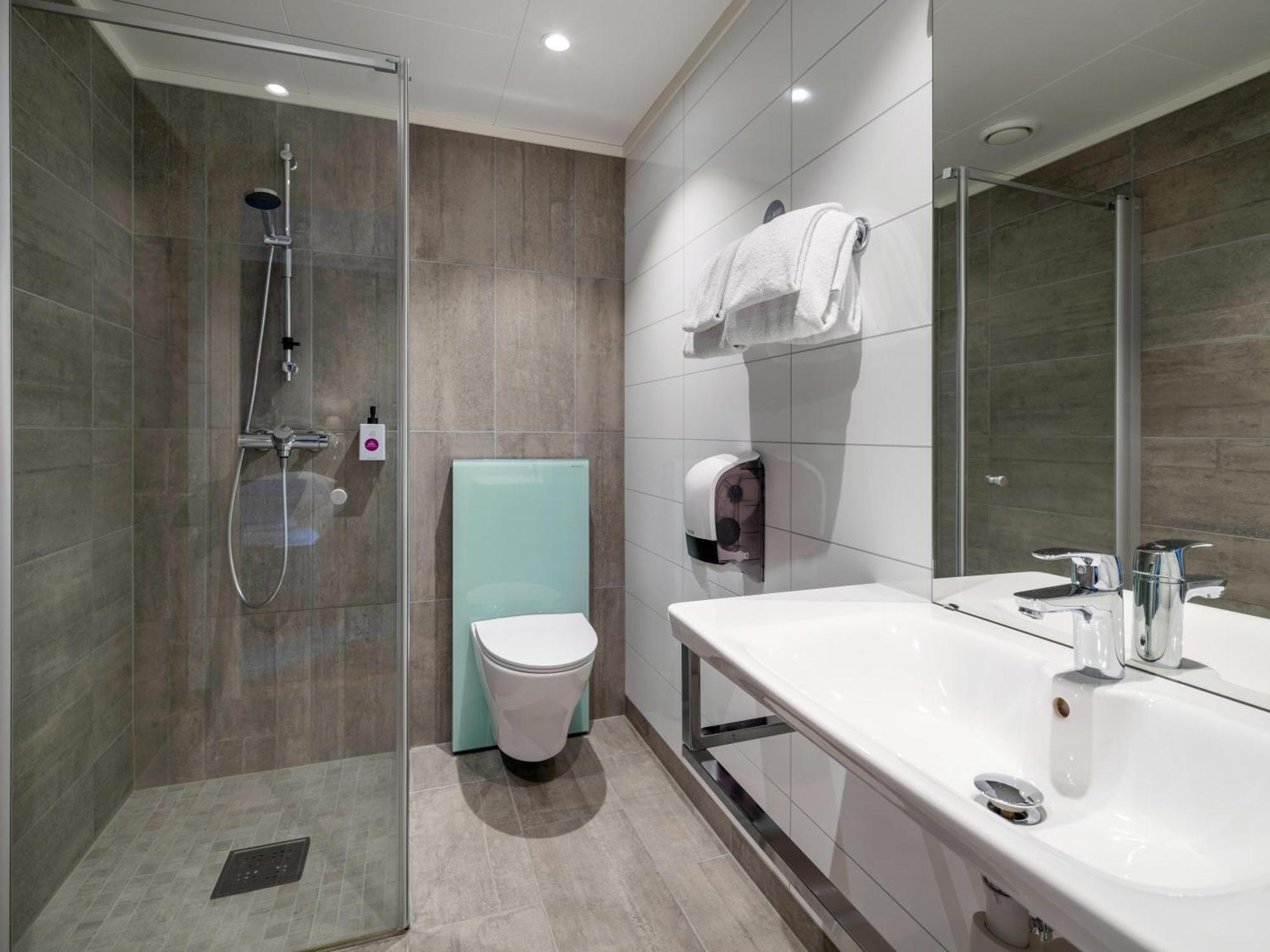 Comfort Hotel Finnsnes Ngoại thất bức ảnh